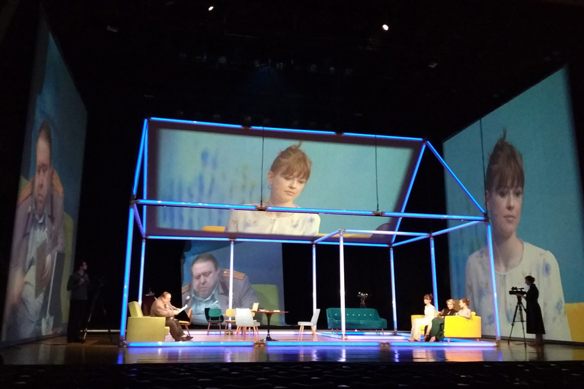 RTE - Temporale - Rear-projection films | PERONI